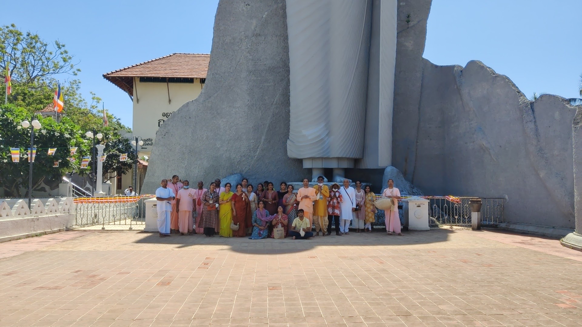 yatris in char dham yatra